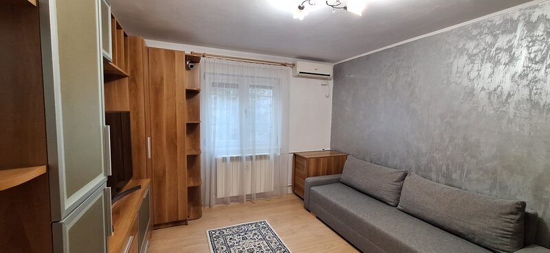 Berceni, Lamotesti, renovat, mobilat/utilat complet, 2AC, 2TV, parcare ADP