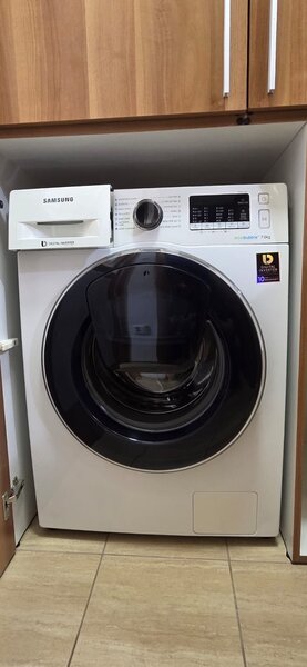 Berceni, Lamotesti, renovat, mobilat/utilat complet, 2AC, 2TV, parcare ADP